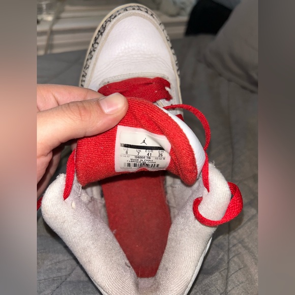 Item for sale- size 8 jordans - Picture 3 of 4